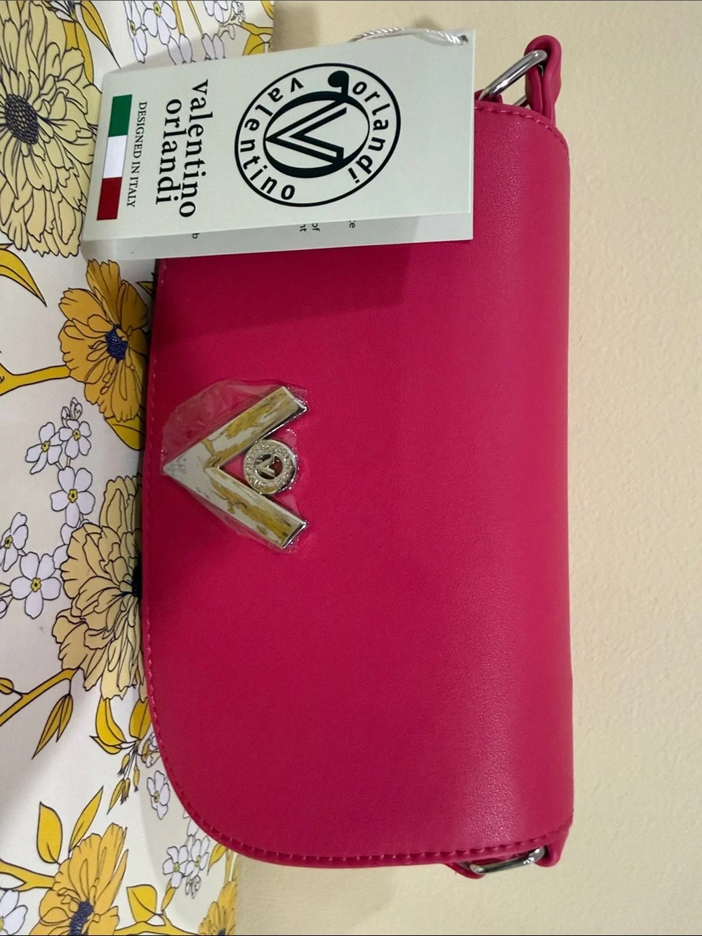 Valentino Orlandi Hot pink Shoulder Bag V Logo Silver Hardware Soho bag New